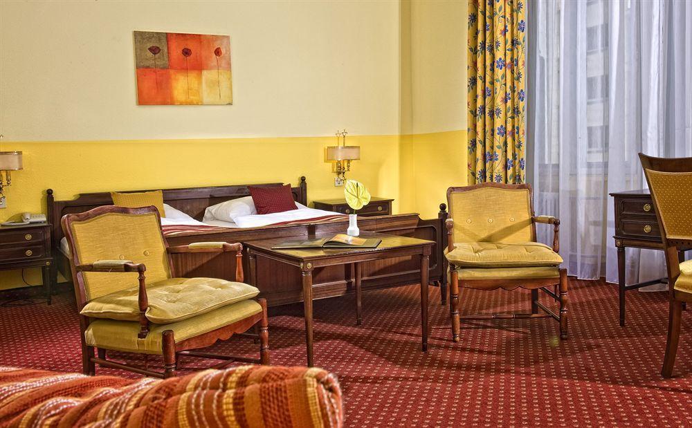 Grand City Hotel Berlin Zentrum Værelse billede